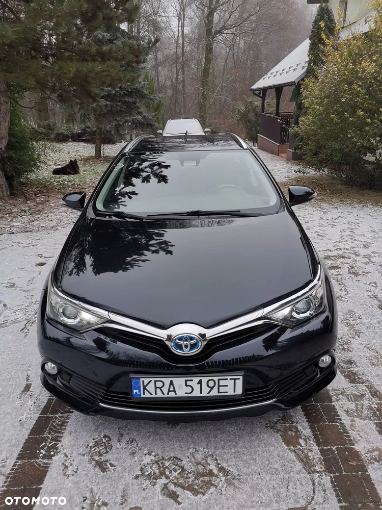 Toyota Auris 1.8 VVT-i Automatik Executive - 2