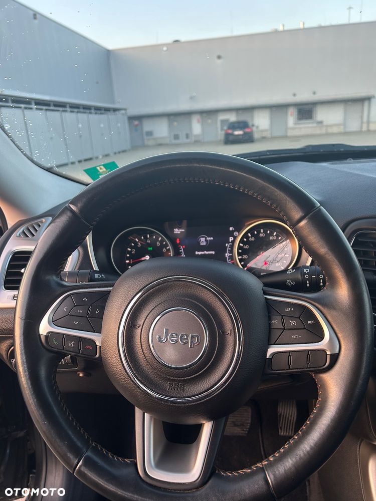 Jeep Compass - 9