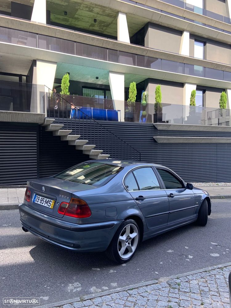 BMW 320 d - 4