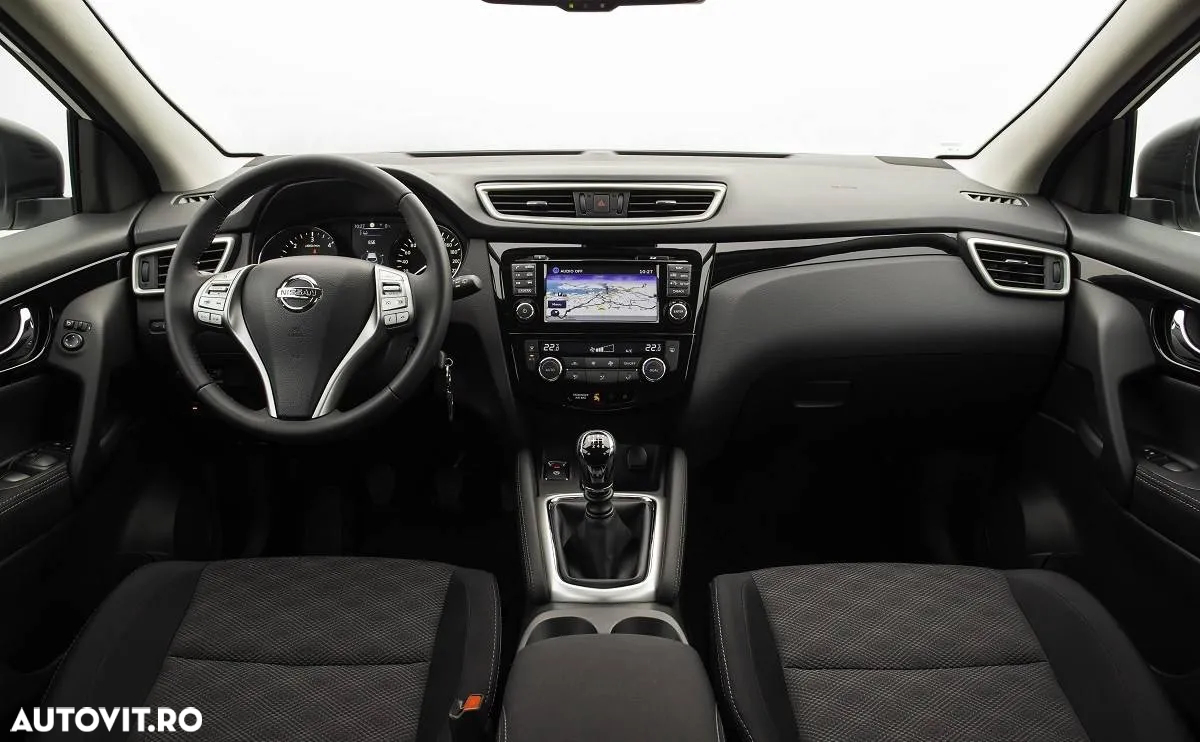 Nissan Qashqai 1.5 DCI Start/Stop Tekna - 4