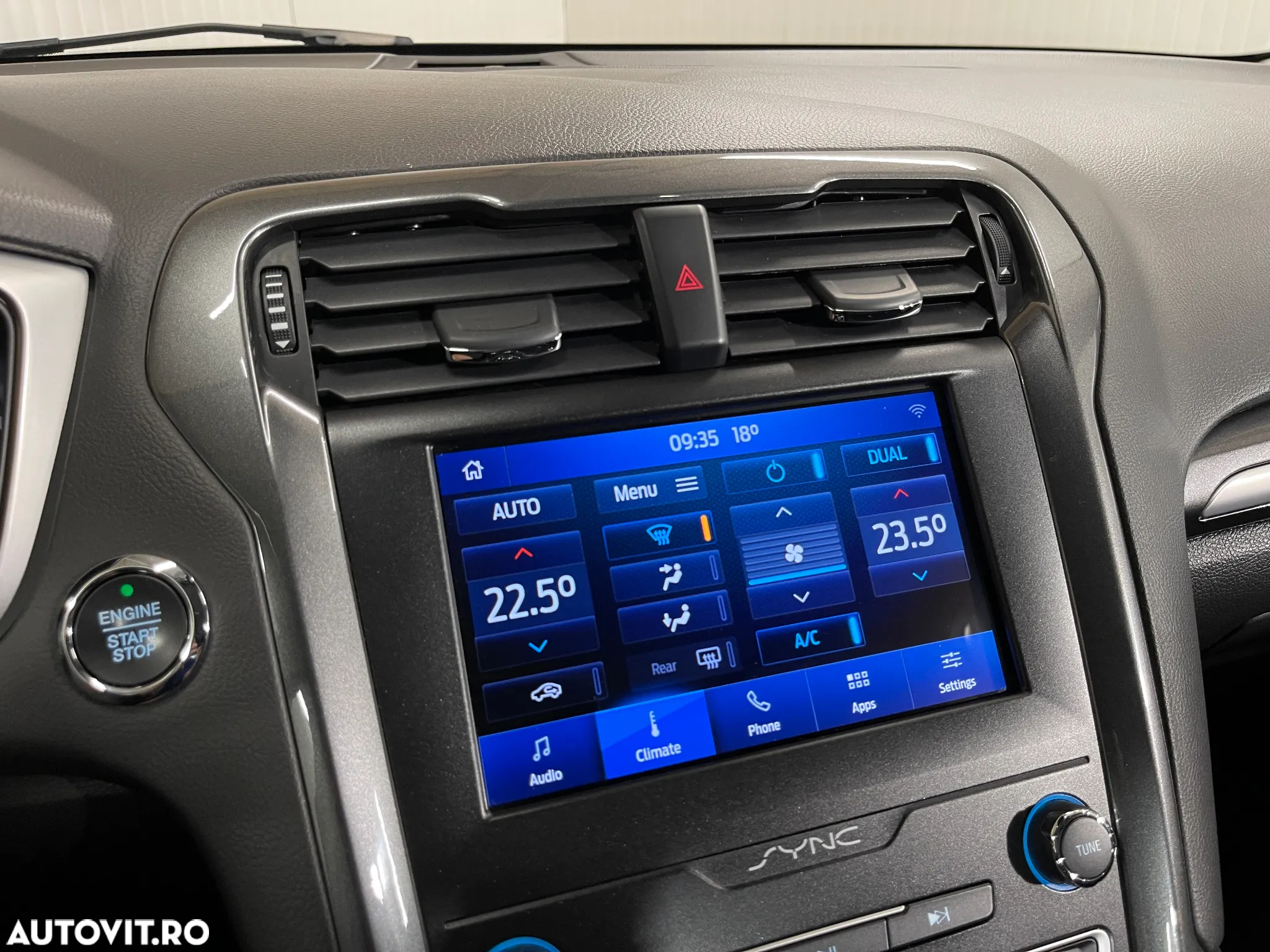 Ford Mondeo 2.0 TDCi Powershift Trend - 13