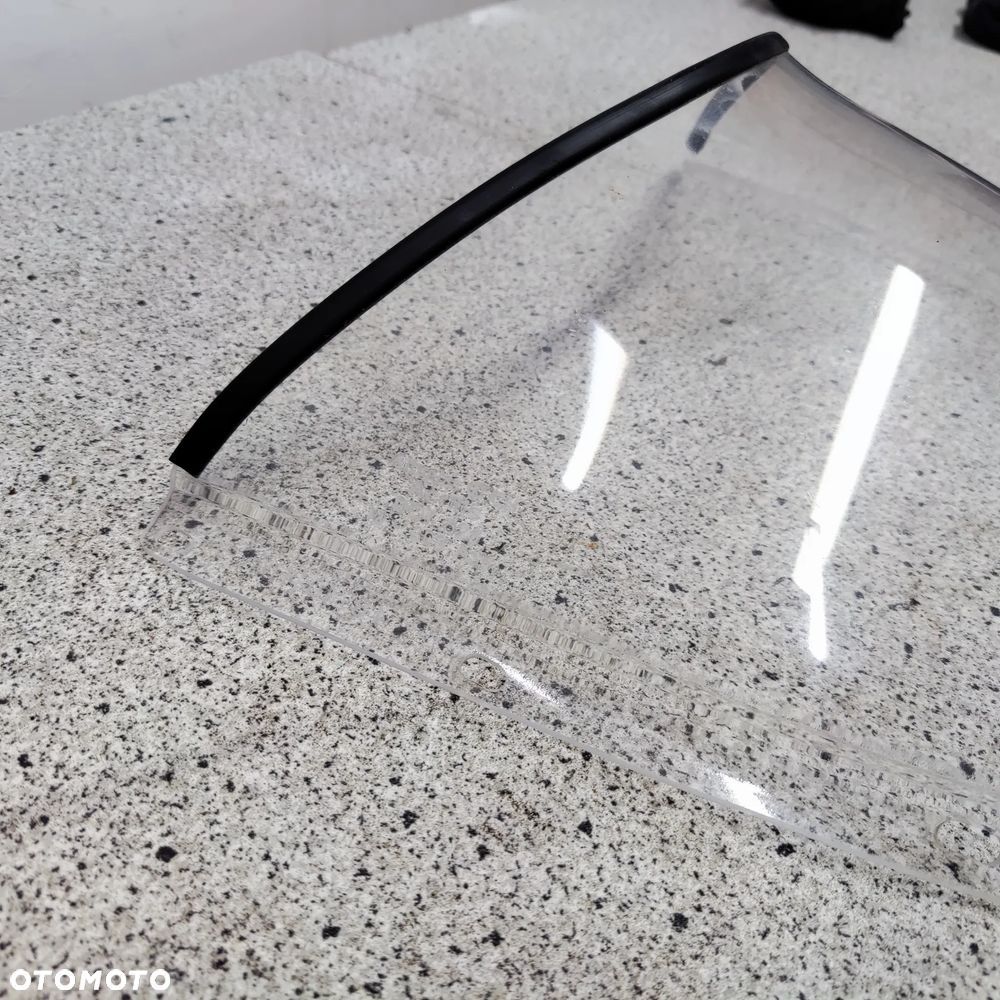 Szyba, szybka, owiewka przód Ducati 748 916 996 - 9