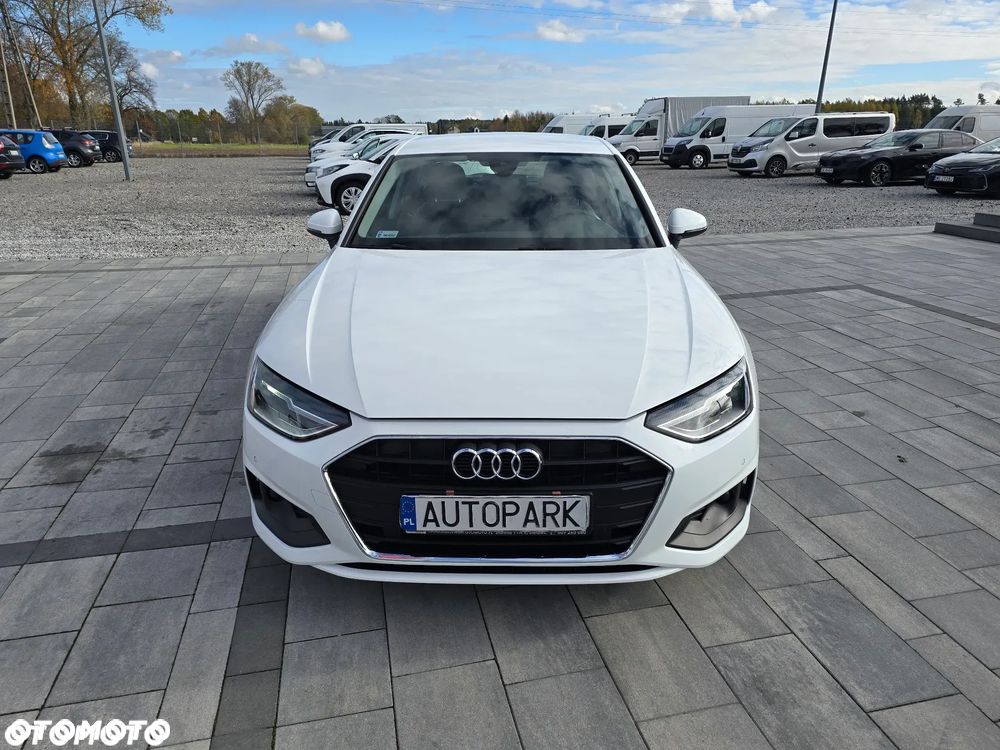 Audi A4 Limousine - 6