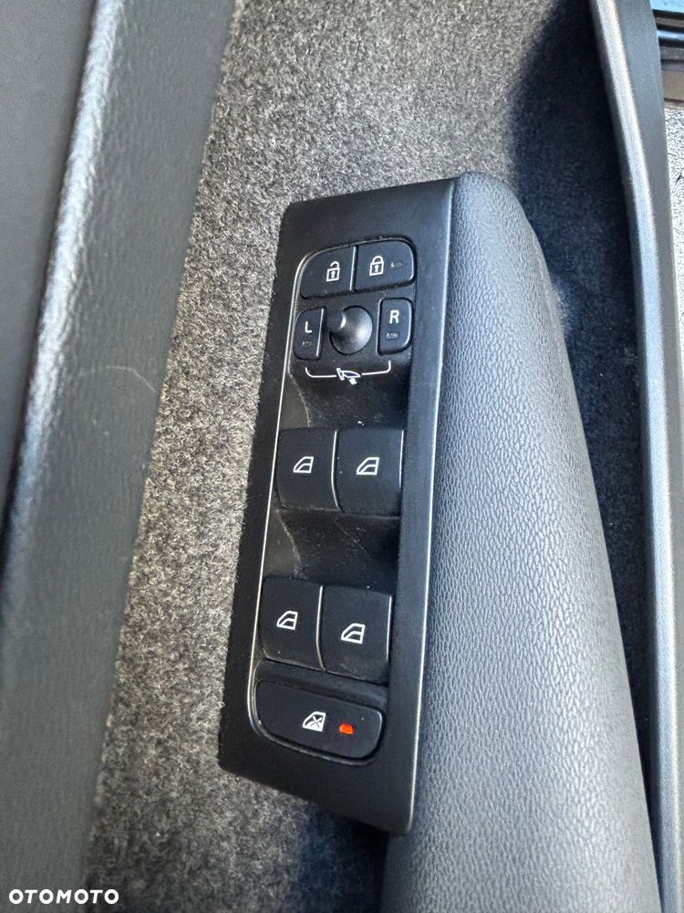 Volvo XC 40 T4 Plug-In Hybrid Inscription Expression Pro - 29