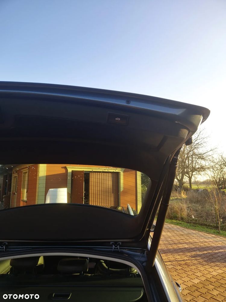 Skoda Octavia Scout 2.0 TDI 4x4 DSG - 40