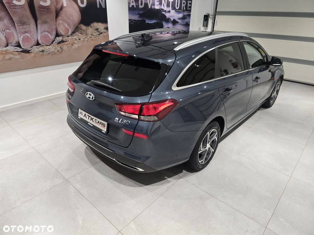 Hyundai i30 1.5 T-GDI 48V Smart - 4