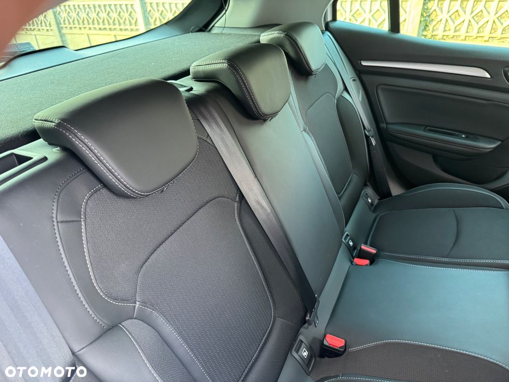 Renault Megane 1.3 TCe FAP Intens - 32