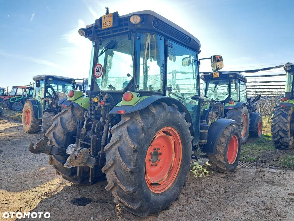 Claas Nexos 240F 4X4 - 6