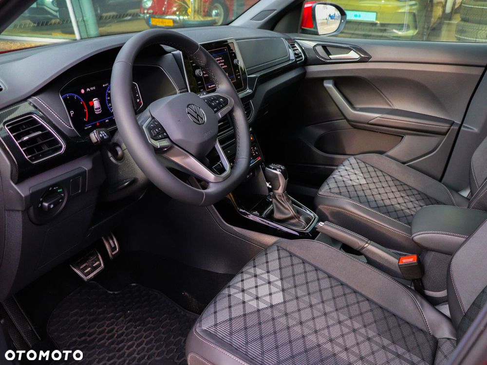 Volkswagen T-Cross - 10