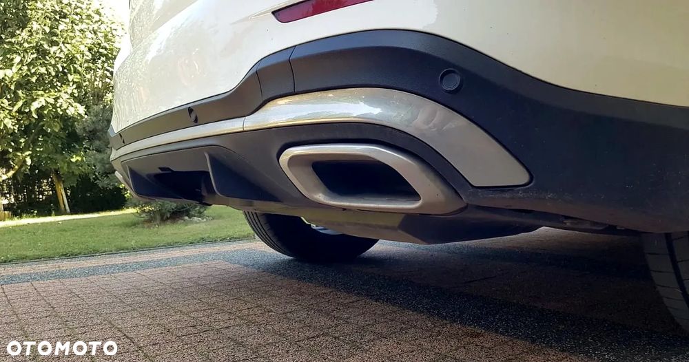 Mercedes-Benz GLC 220 d 4Matic 9G-TRONIC AMG Line - 9