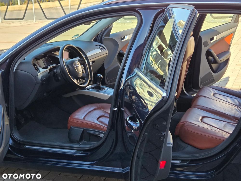 Audi A4 Avant 2.0 TFSI Ambiente - 28