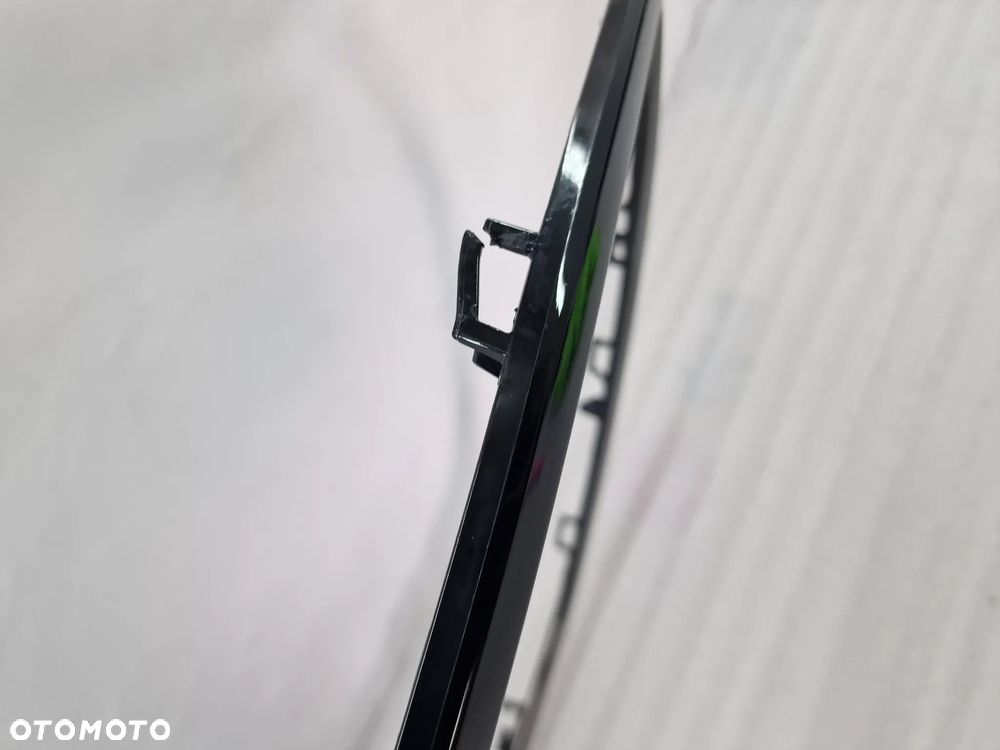 AUDI Q4 E-TRON 89A 20- CHROM / RAMKA ATRAPY / GRILLA PRZEDNIEGO PRZÓD , NR 89A807715 , NR AUKCJI GL596 - 16