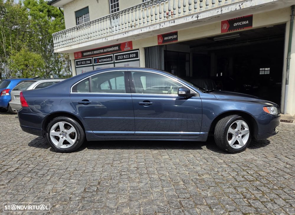 Volvo S80 2.4 D5 Nivel 2 - 5