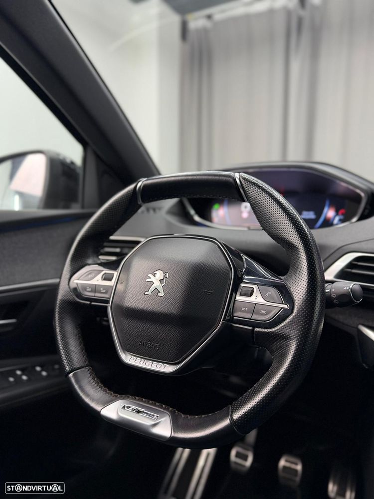 Peugeot 3008 1.2 PureTech GT Line - 16