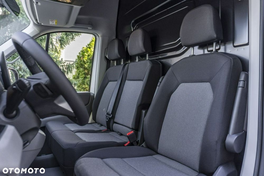 Volkswagen Crafter - 17