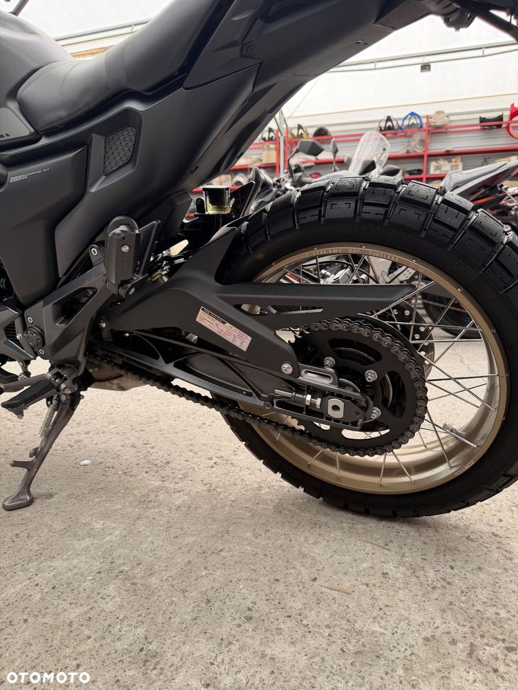 Zontes 125 G1 Spoke - 14