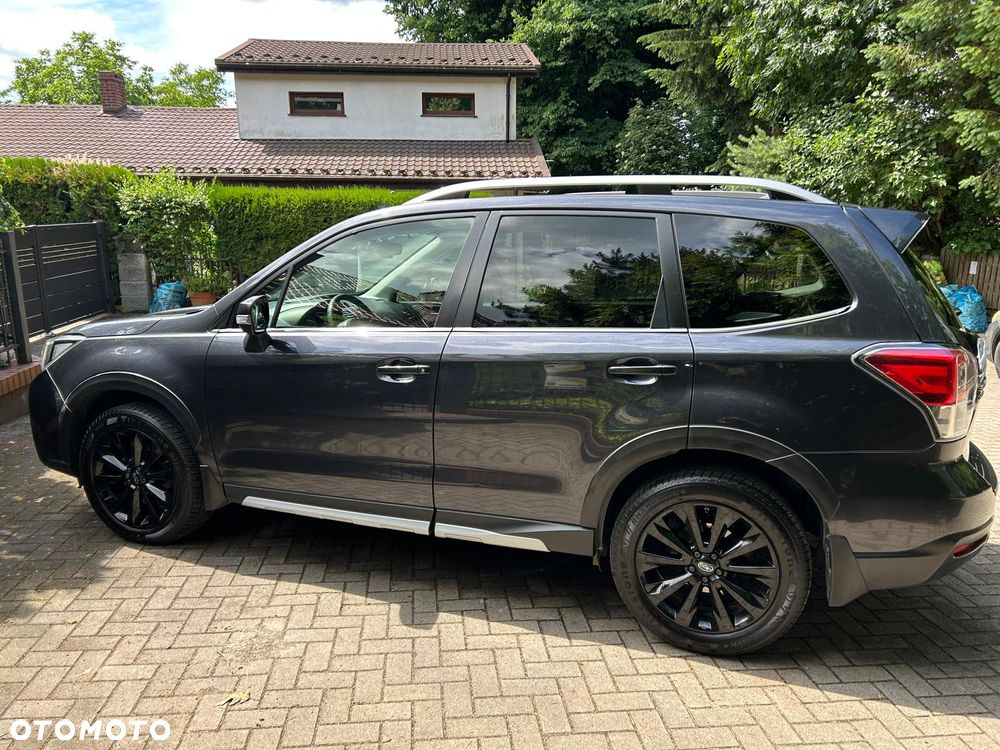 Subaru Forester 2.0 XT Platinum Lineartronic - 17