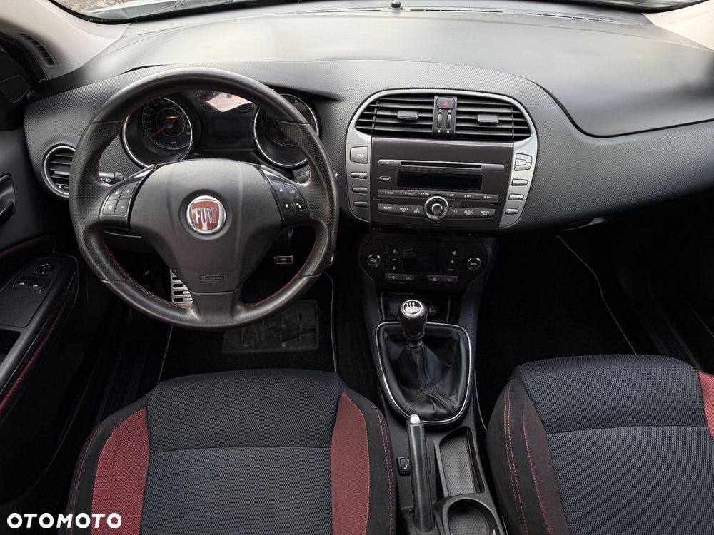 Fiat Bravo 1.4 16V Dynamic - 28