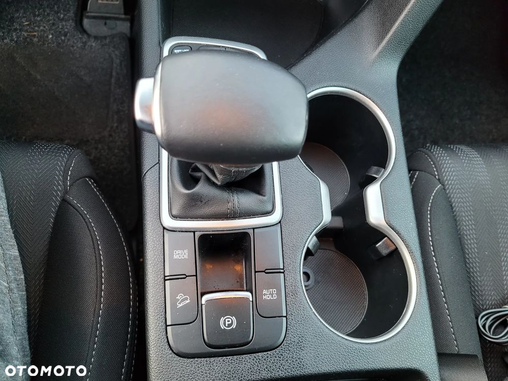 Kia Sportage 1.6 CRDI L Business Line 2WD DCT - 13