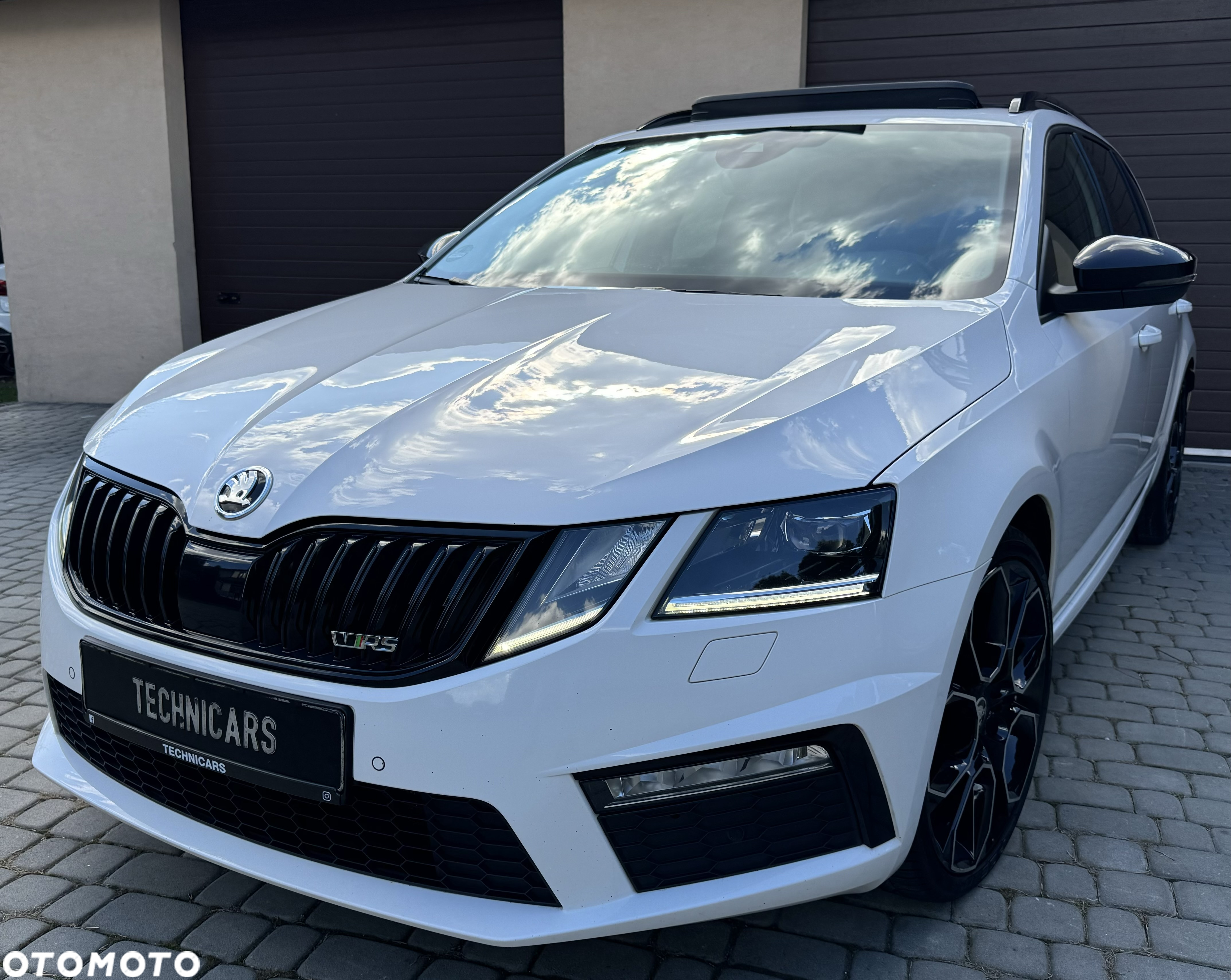 Skoda Octavia 2.0 TDI 4x4 DSG RS - 3