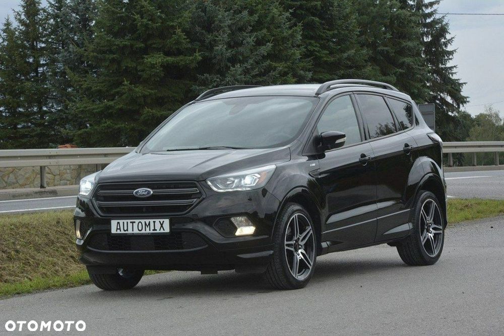Ford Kuga - 2