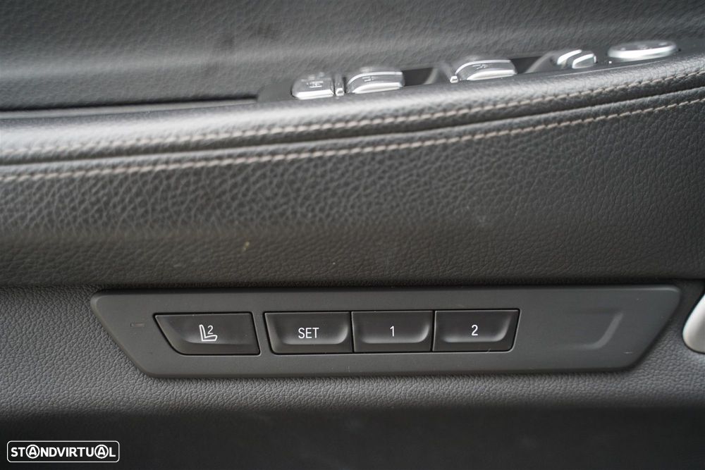 BMW 750 Ld xDrive Pack M Auto - 39