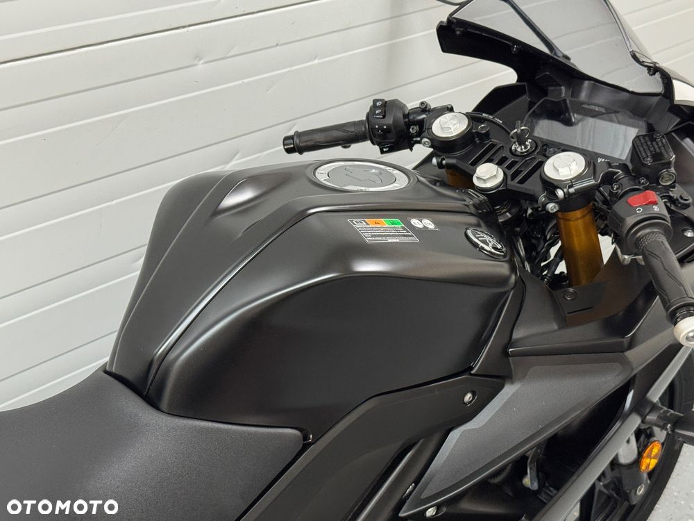Yamaha R125 - 10