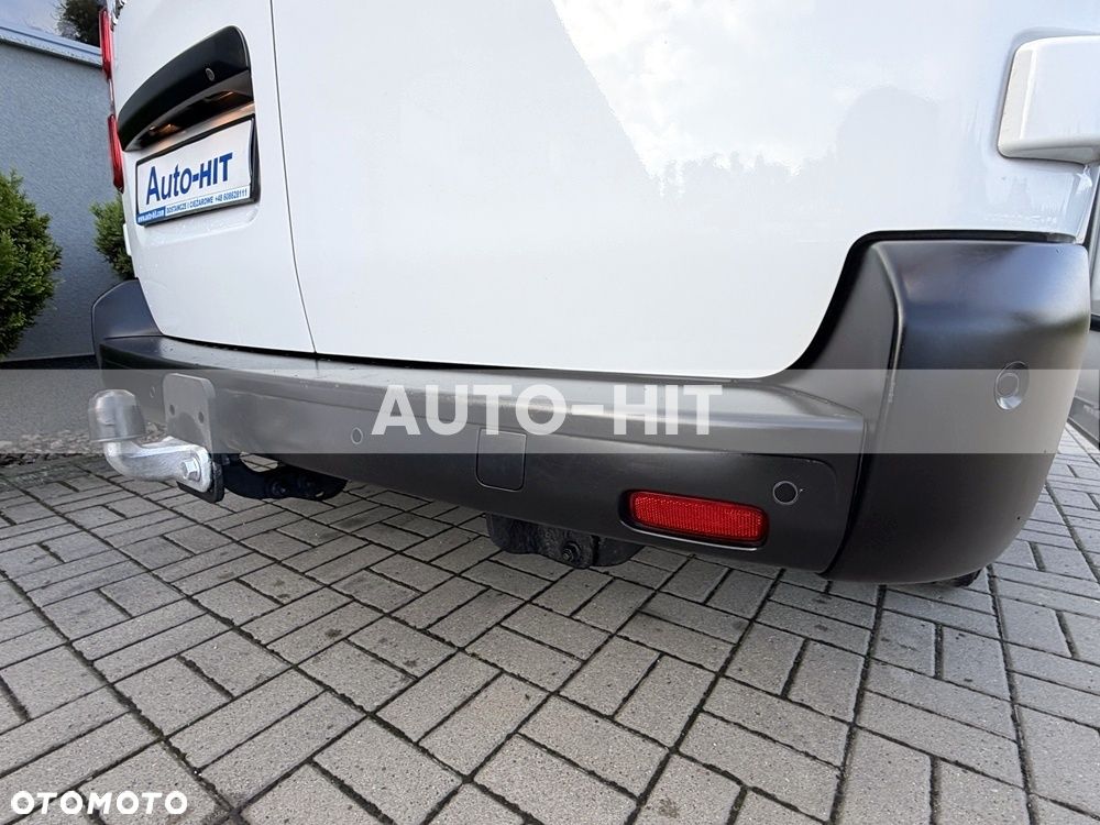 Opel Vivaro - 10