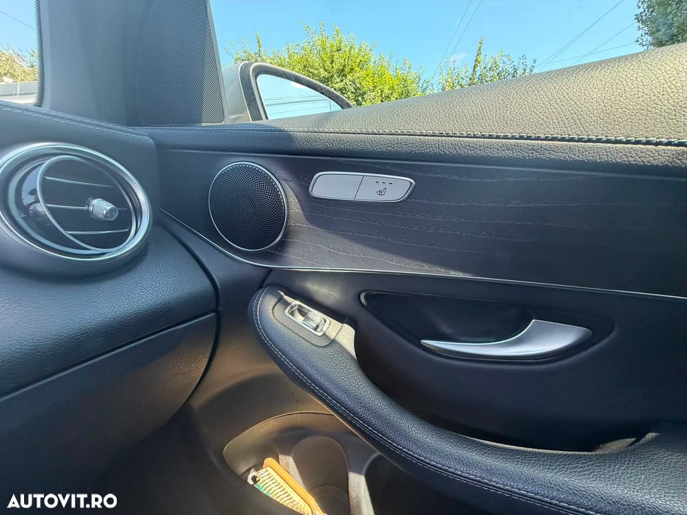 Mercedes-Benz GLC 220 d 4MATIC - 12