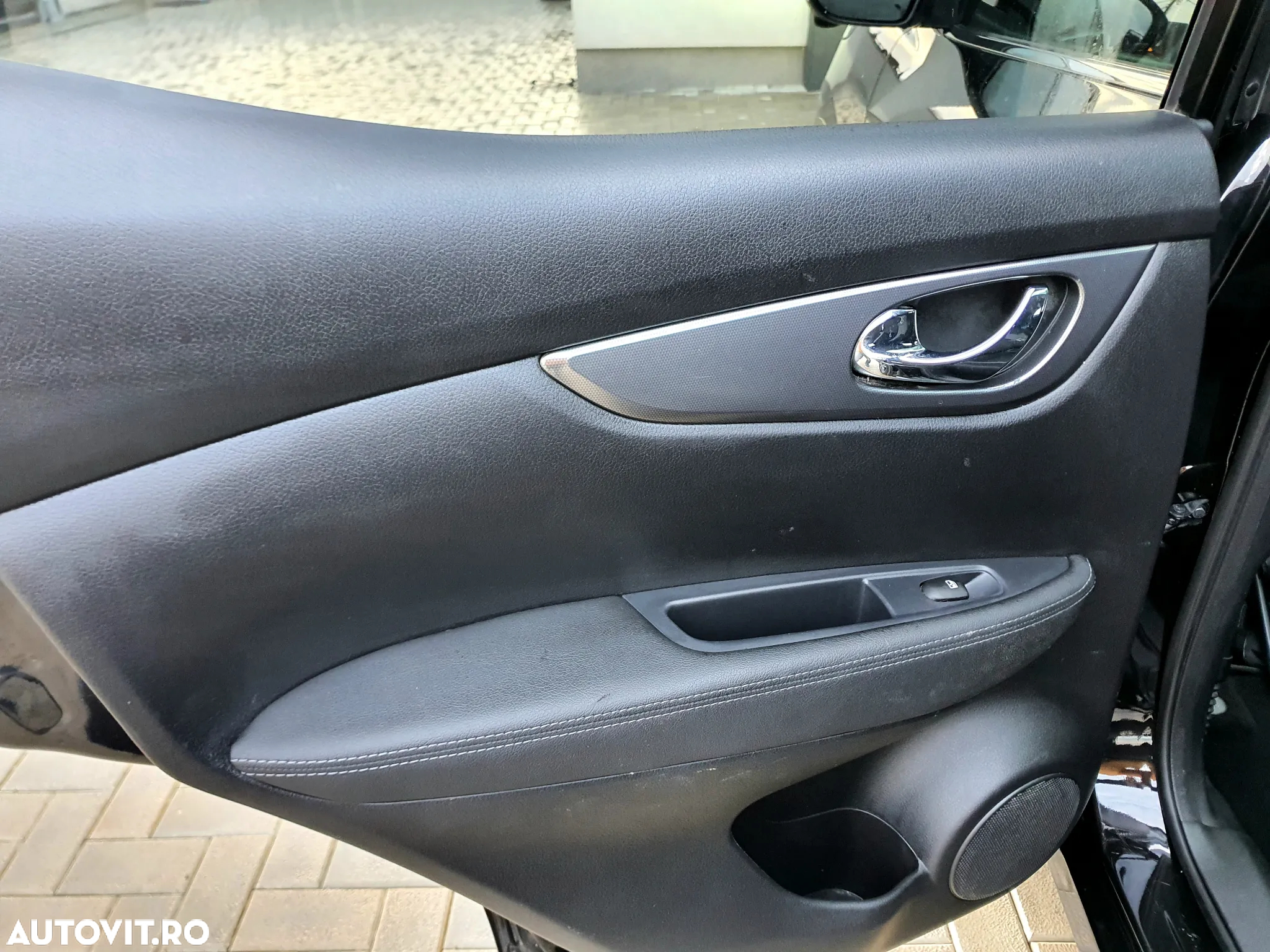 Nissan Qashqai 1.3 DIG-T N-CONNECTA - 20