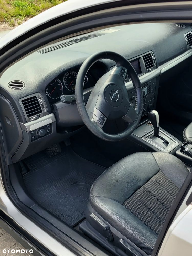 Opel Vectra 1.9 CDTI Cosmo ActiveSelect - 12