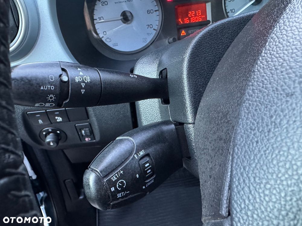 Citroën Berlingo Multispace HDi 115 FAP Exclusive - 28