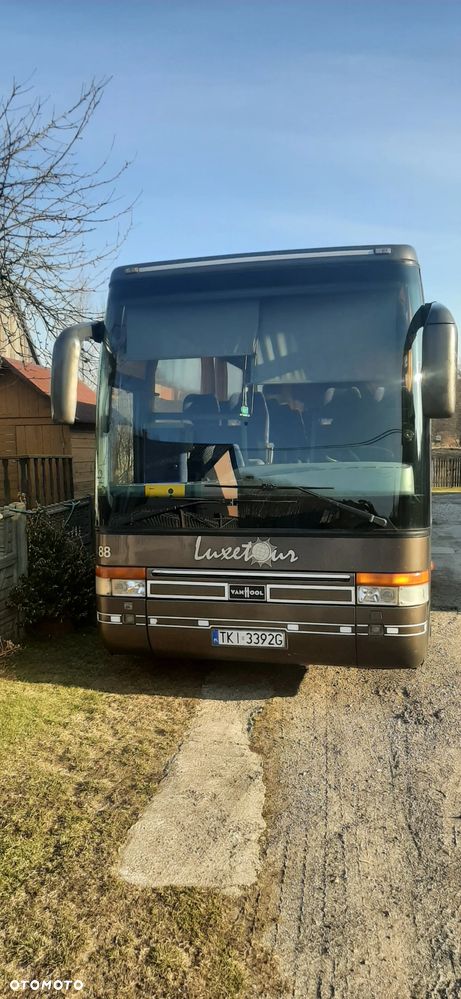 Van Hool T915 - 1