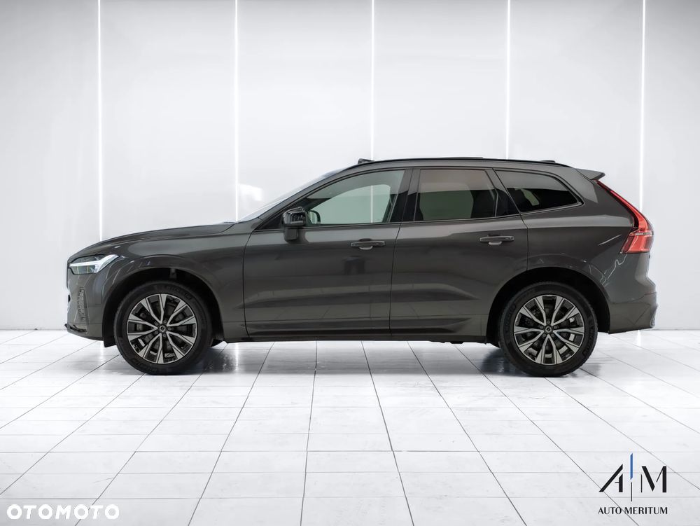 Volvo XC 60 B4 D AWD Plus Dark - 6