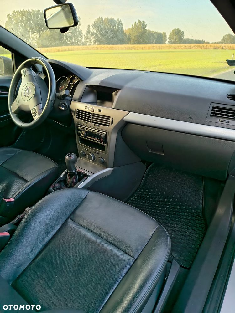Opel Astra - 8