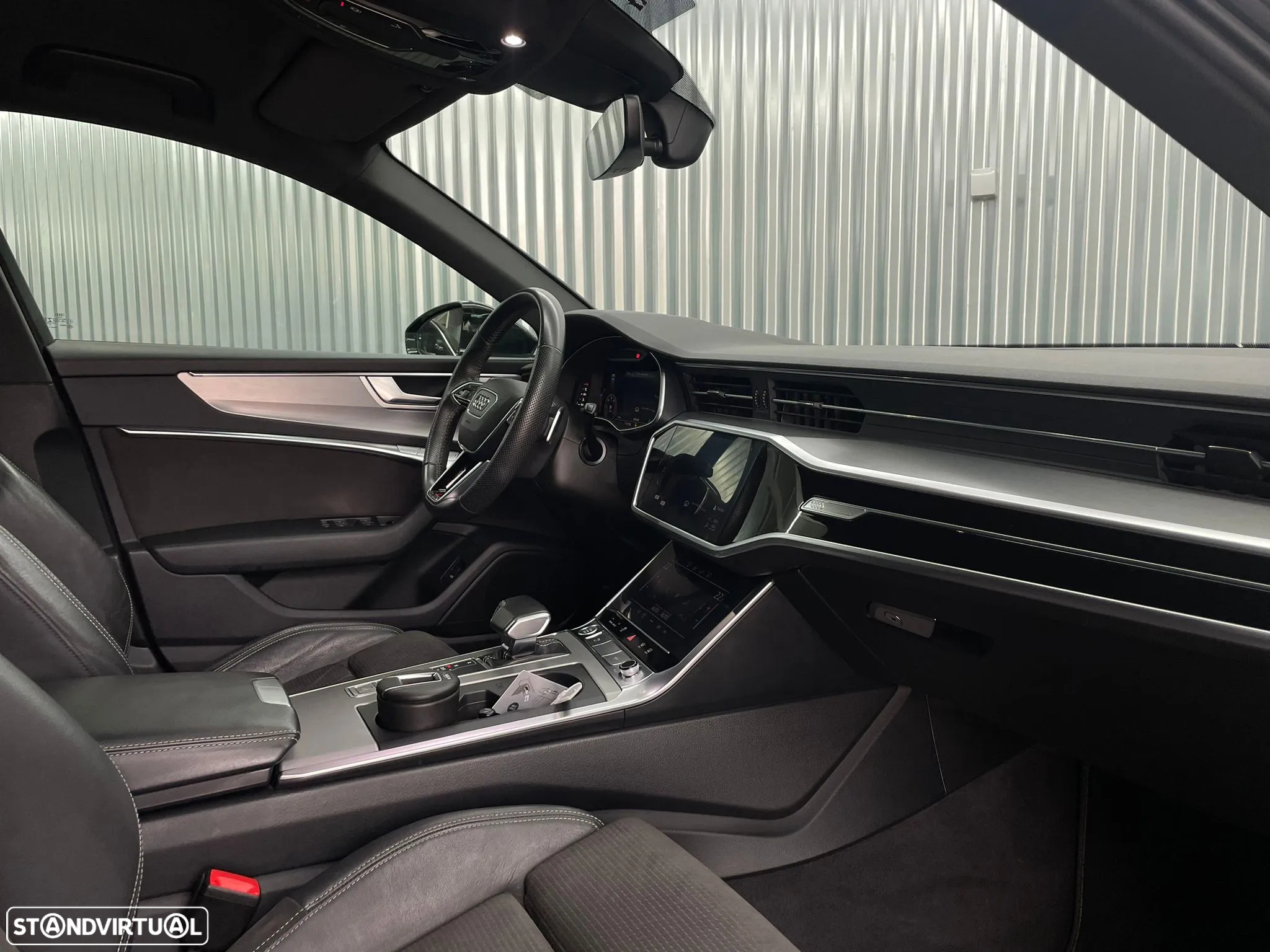 Audi A6 Avant 40 TDI quattro S tronic S line - 24