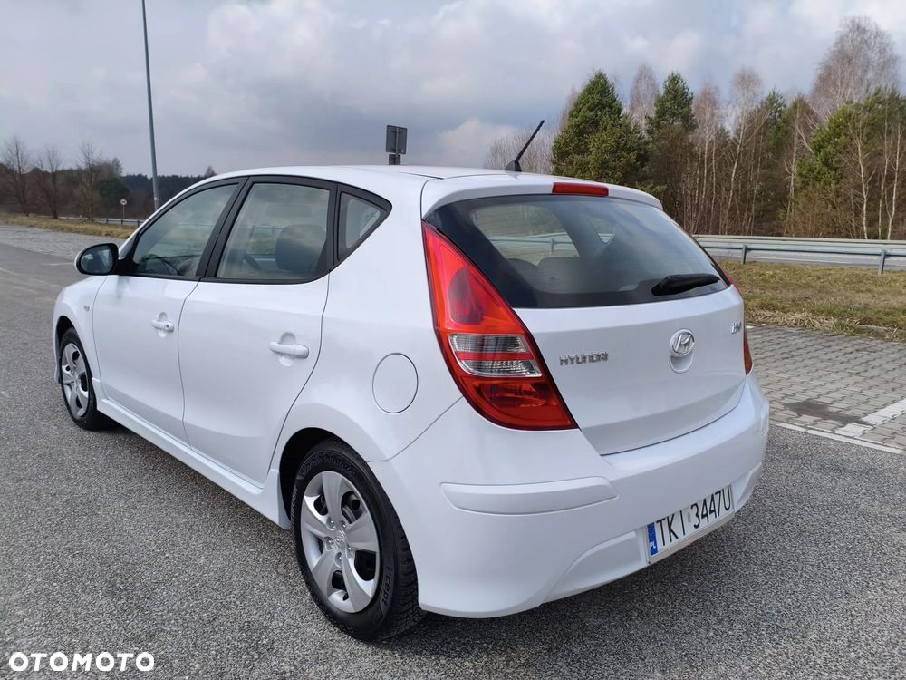 Hyundai i30 1.6 CRDi Edition 20 - 11