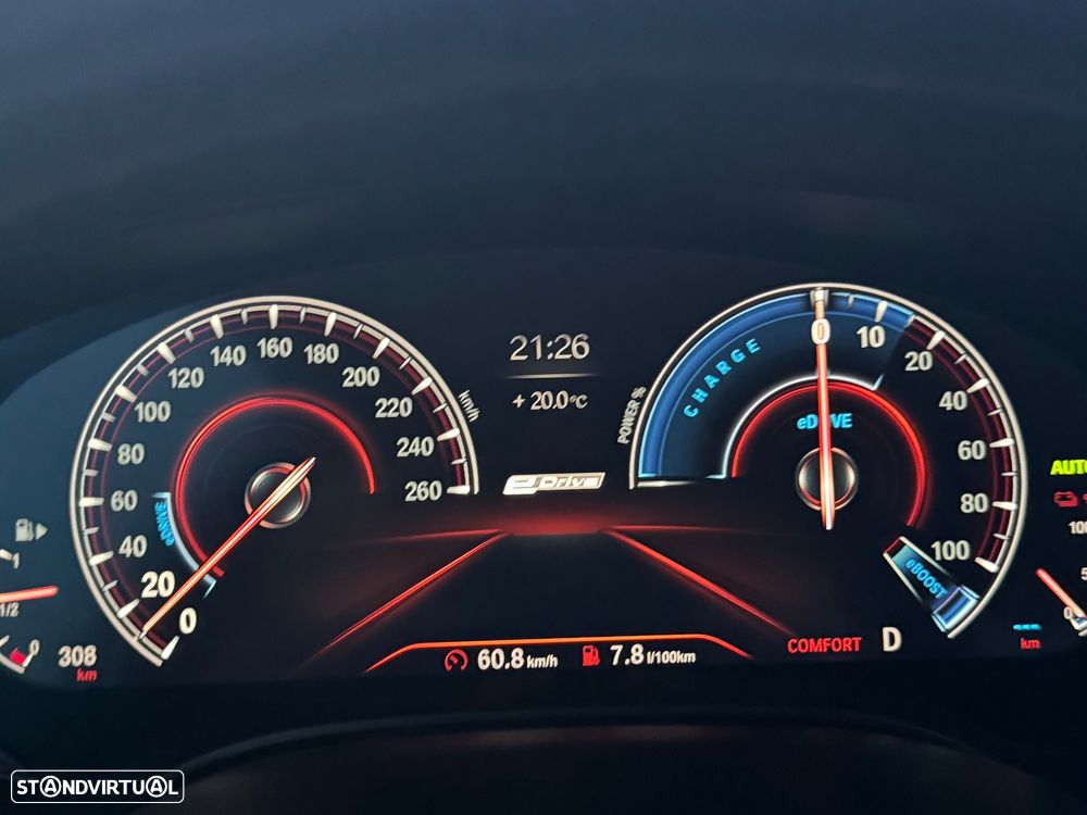 BMW 530 e iPerformance Pack M - 32