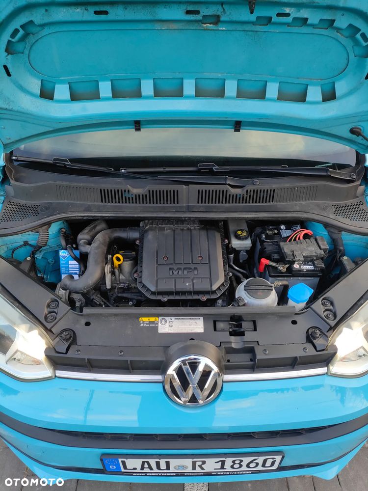 Volkswagen up! 1.0 Beats - 6