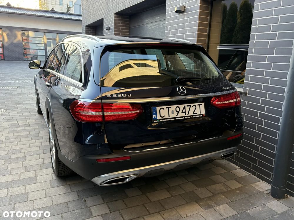 Mercedes-Benz Klasa E 220 d 4-Matic All-Terrain - 6