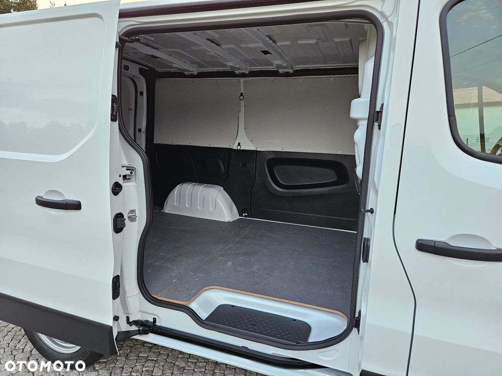 Renault *TRAFIC*L1H1*NOWY*MODEL*BOGATO*WYPOSAŻONY* - 29