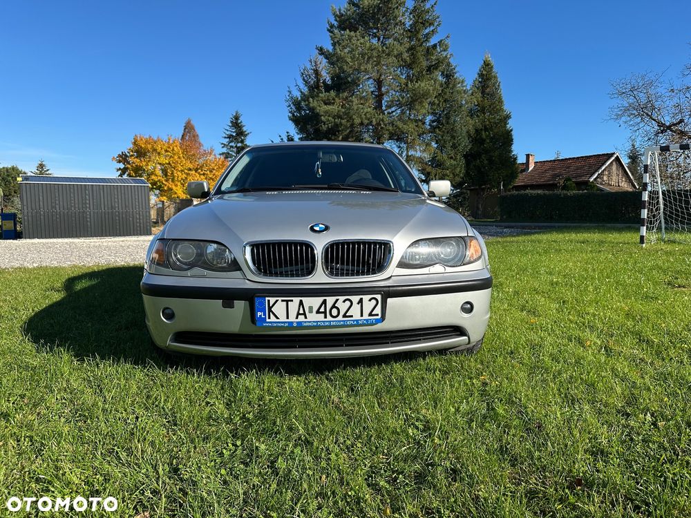 BMW Seria 3 320i - 3