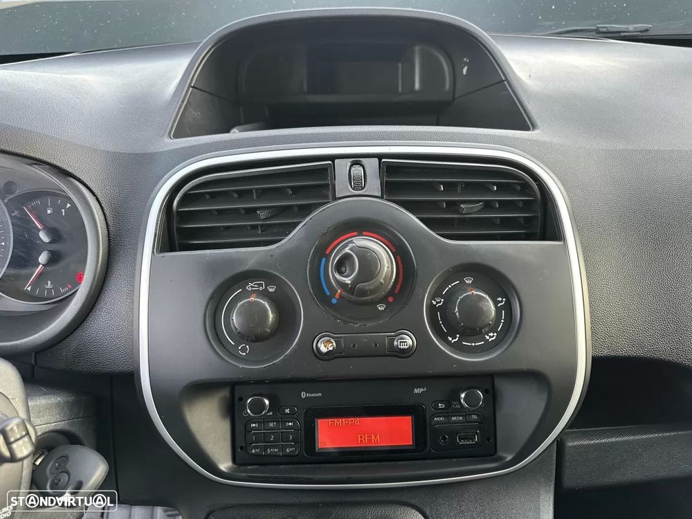 Renault kangoo compact 1.5 dci iva dedutivel - 28