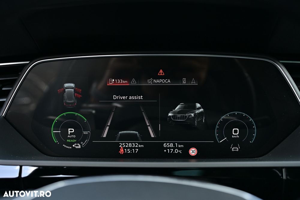 Audi e-tron 55 quattro - 25