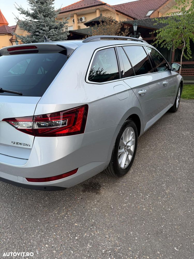 Skoda Superb 1.5 TSI DSG Ambition - 2
