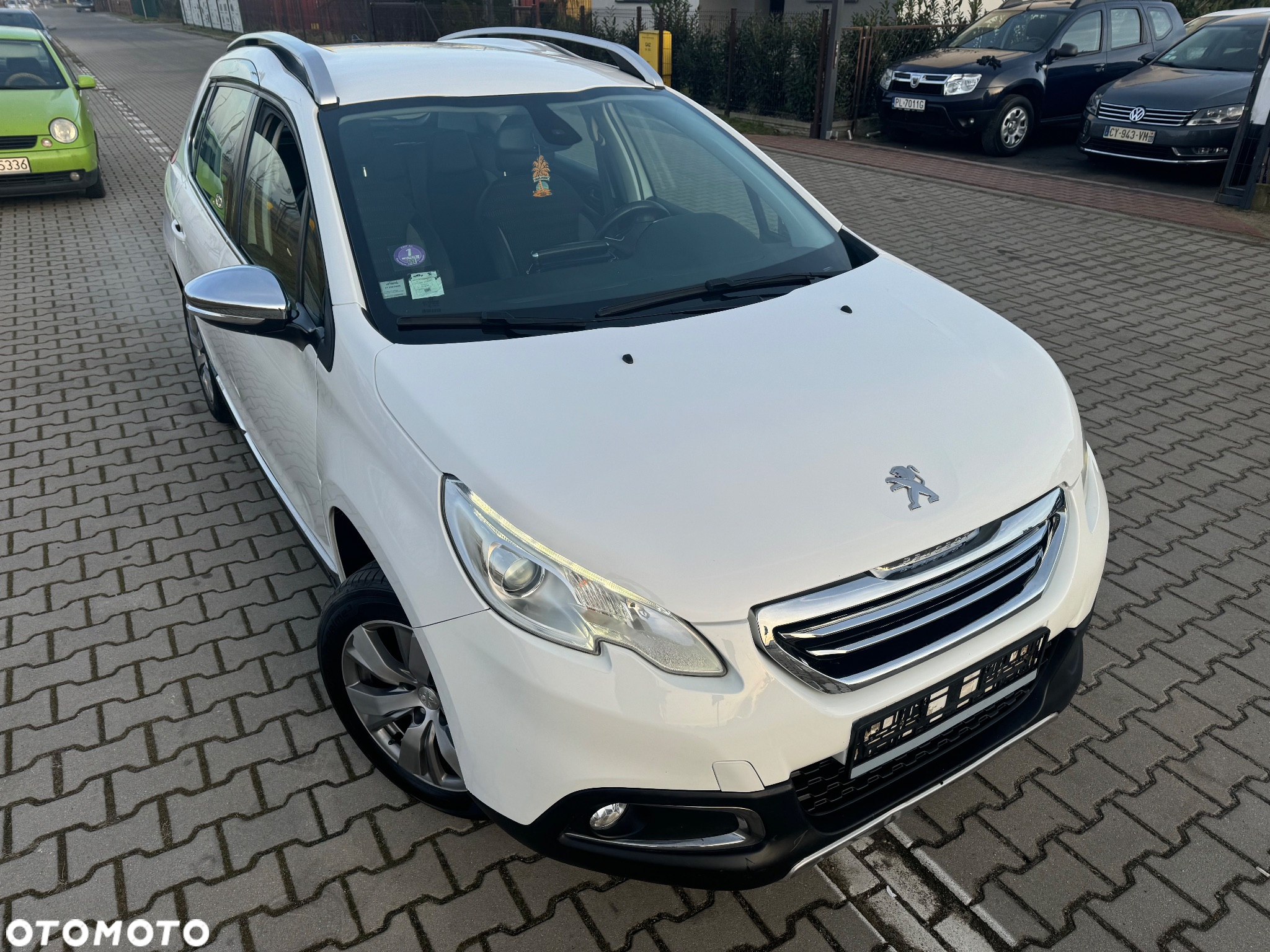 Peugeot 2008 PureTech 110 Stop&Start EAT6 Allure - 12