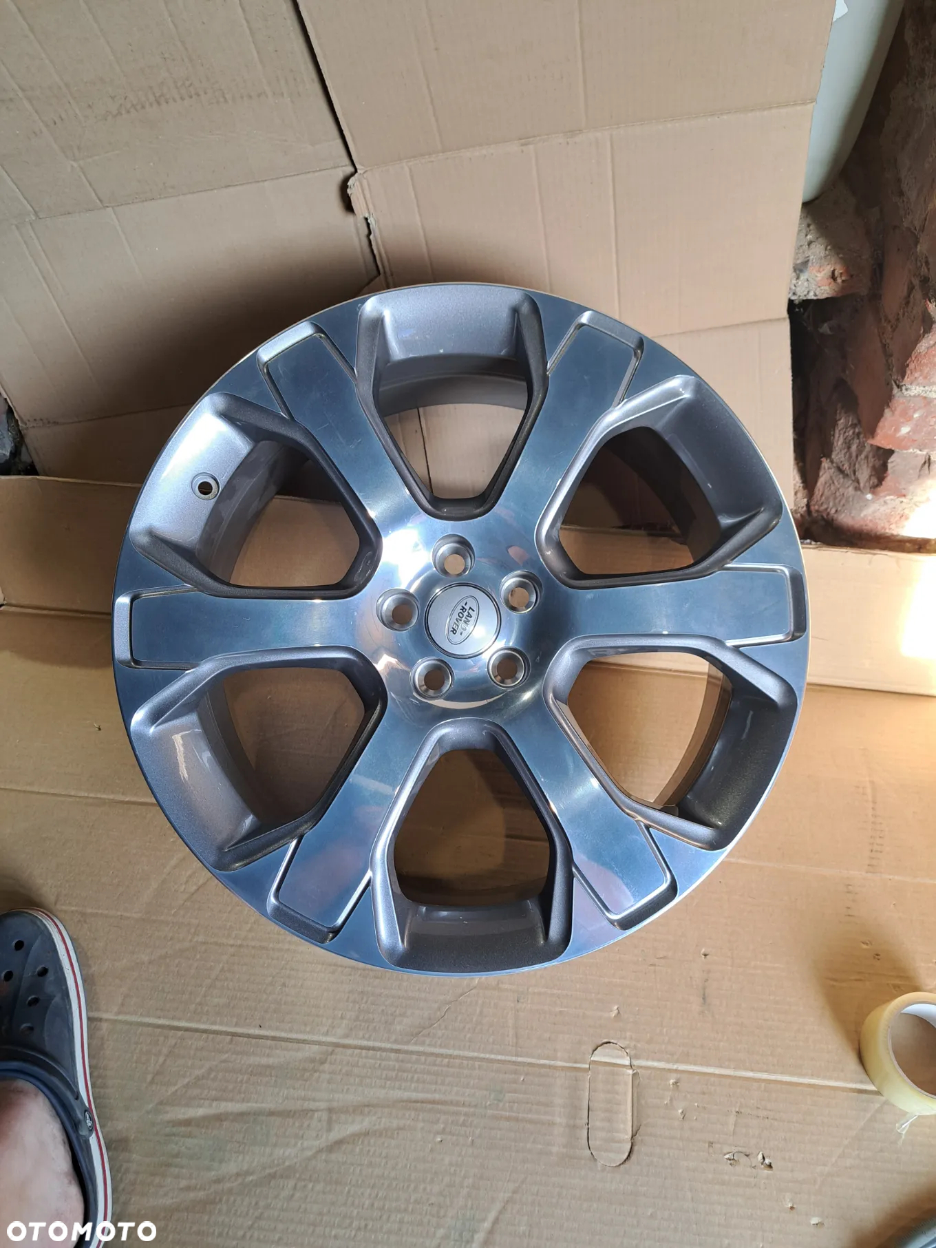 Felga Aluminiowa RANGE ROVER EVOQUE L538 20 Cali LR072432 EJ3M-1007-AB 20x8.0J CH 45 STYLE 6001 6 SPOKE VIBRATION POLISHED - 4