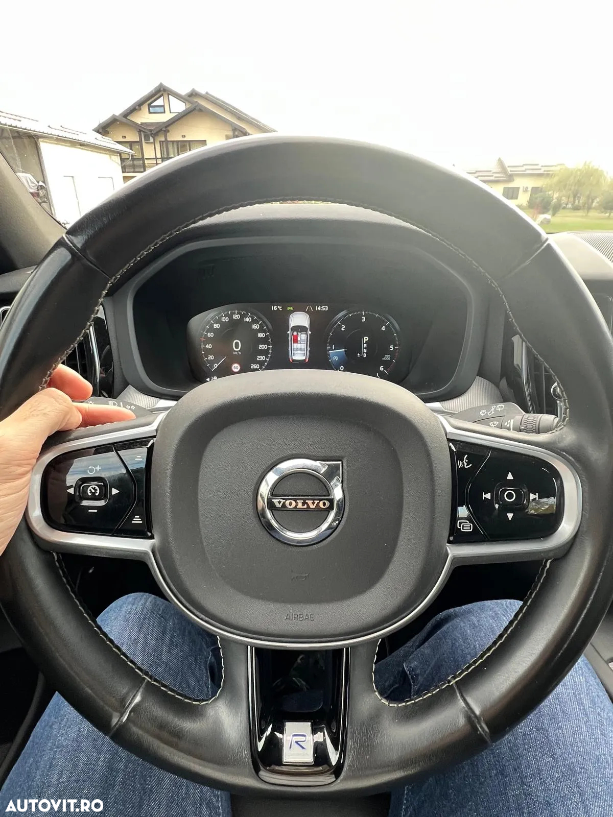 Volvo XC 60 D4 Geartronic RDesign - 24