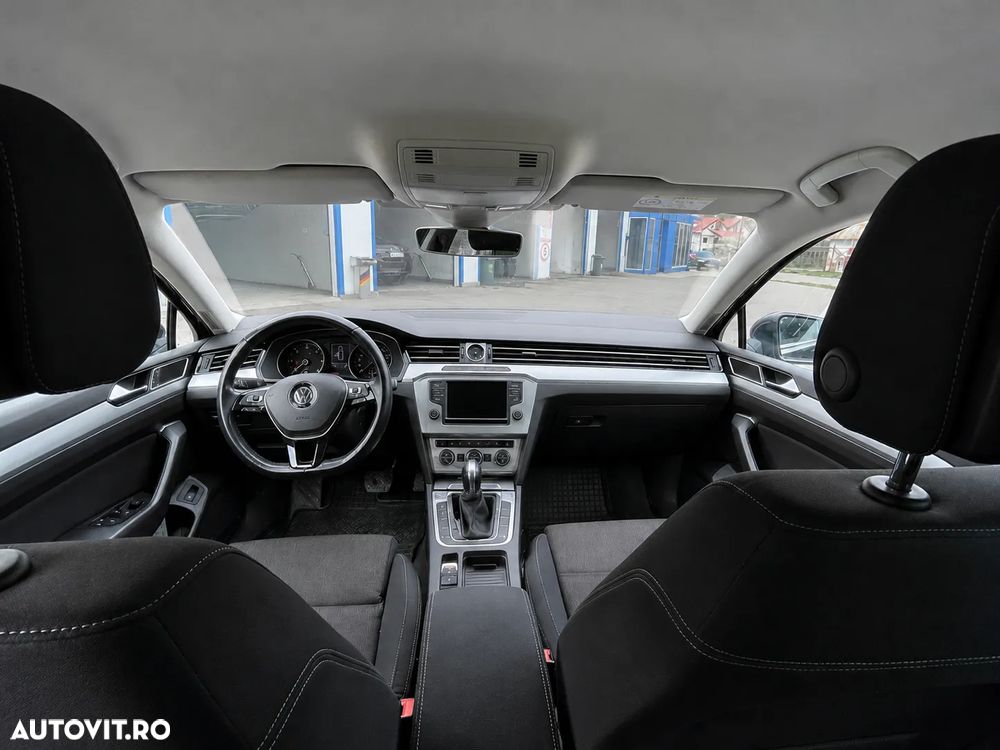 Volkswagen Passat 2.0 TDI DSG Comfortline - 2