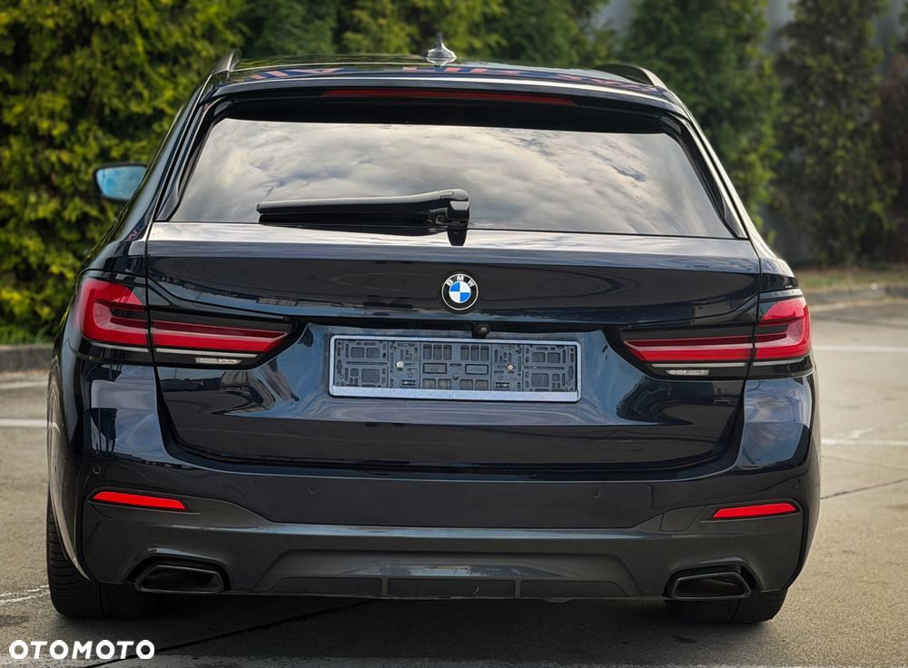 BMW Seria 5 520d xDrive mHEV M Sport sport - 16
